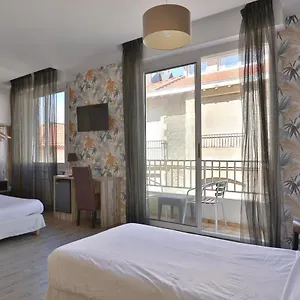 Отель Marbella, Биарриц