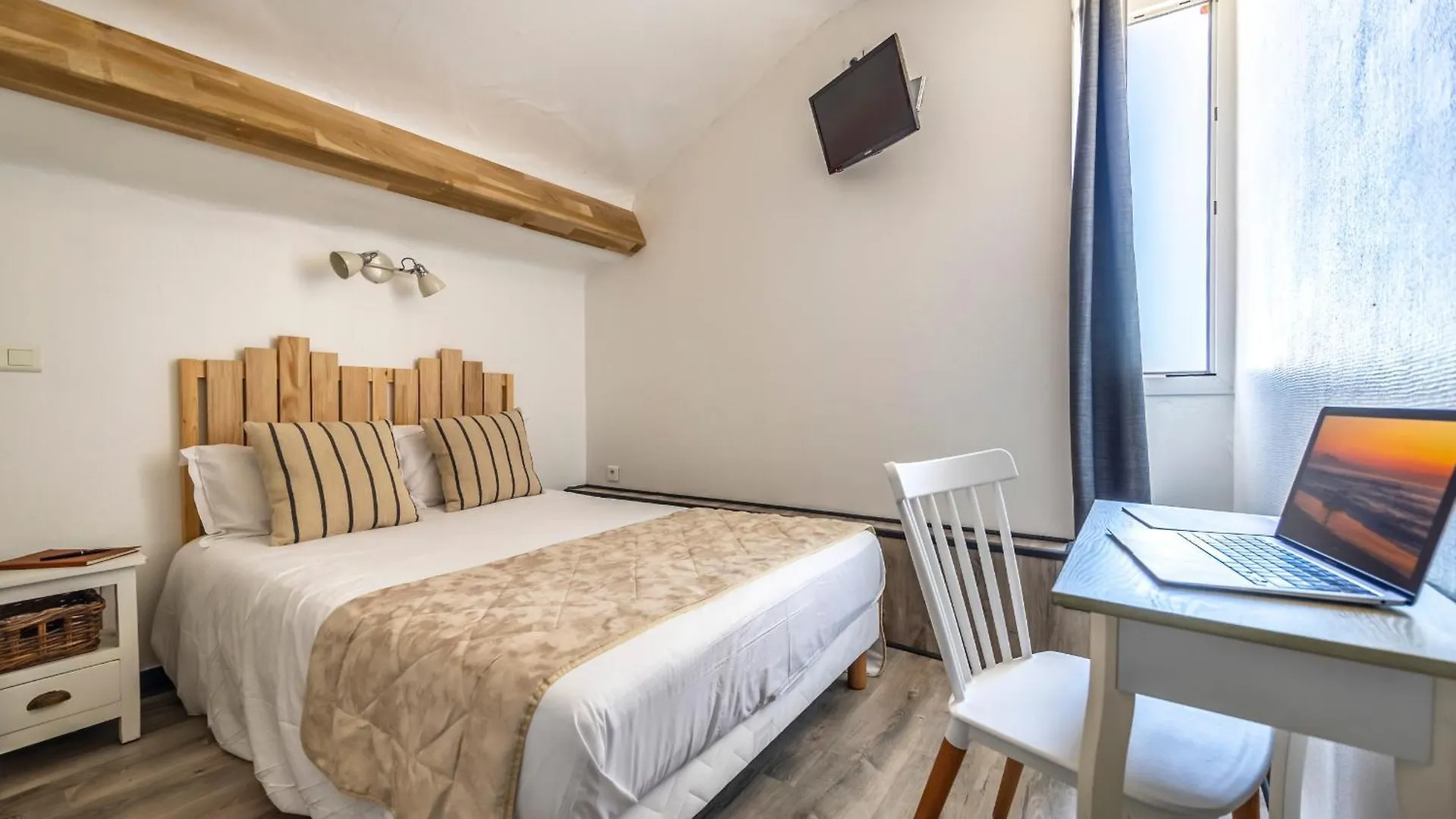 Hotel Parc Mazon-Biarritz 2*, Biarritz
